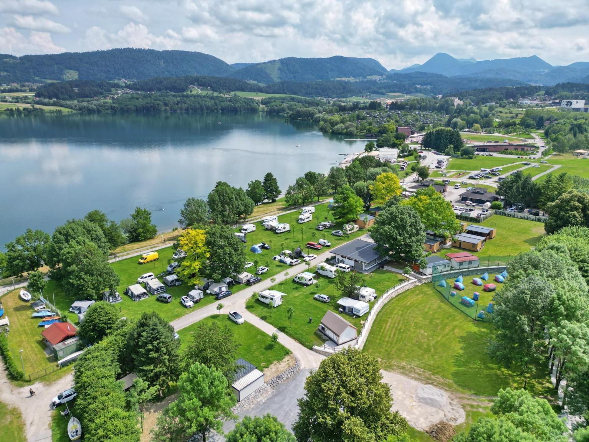 Camp Velenje Hotel Eksteriør billede